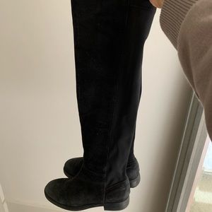 Blondo women’s black suede over the knee boots